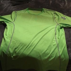 Under Armour boys green t-shirt